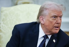 "이란 새 지도부, 전처럼 나쁠지도"…'가랑비' 만난 트럼프 곤혹