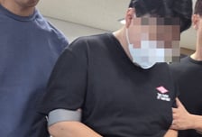 마대에 담겨 버려진 생후 42일 핏덩이…30대 친부 "아들에게 미안"
