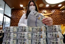 환율 1500원 찍고 1470원대…전쟁 장기화 여부가 변수