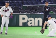 [포토]'김도영과 3루수비훈련' 셰이 위트컴