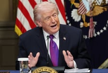 '차남이 후계자' 소식 후...트럼프 "이란 지도자 되려는 자, 결국 죽는다"