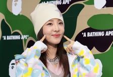 투애니원 분열 조짐…산다라박, '마약 허위폭로' 박봄 SNS 언팔