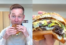 "뱉고 싶어 보인다" 맥도날드 CEO '깨작 시식' 역풍...버거킹은 조롱까지