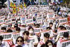 "의사 집단사직 시 처벌?"…與 '단체행동 방지법'에 의사들 반발