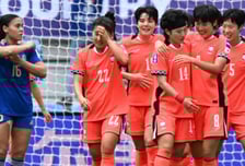 '슈팅 수 15-3' 한국, 필리핀에 3-0 완승... 2회 연속 8강 진출 사실상 확정