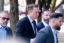 "멍청한 트윗이지만…" 머스크, 트위터 주가조작 의혹 법정출석