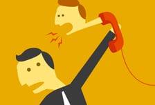 "집에 바퀴벌레, 잡아줘요" 시청 공무원에 민원...거절하자 '짜증'