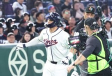 韓 야구, '무려' 17년 만에 WBC 첫 경기 잡았다! 문보경 만루포+위트컴 연타석 홈런+존스 쐐기포 화력 과시→11-4 완승 [도쿄 현장리뷰]