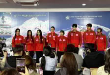 '히말라야' 편성 둘러싼 갈등…"출연진 갈아달라고" vs "사실무근"