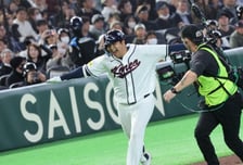 [한번에쓱]전세기타고 마이애미로~ '1회말 도쿄돔 담장 넘기는 그랜드슬램' 문보경