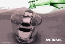 차량 7대 들이받고 "술 안 마셨다" 입 맞춘 남녀, 2심서도 실형 구형