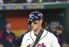 [포토]'4회말 삼진으로 물러나는' 김주원