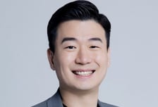 웹툰 엔터테인먼트, 김용수 프레지던트 선임