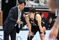 '친정팀에 40점 차 대패' 복수 칼날 갈았던 문경은 감독 "시즌 내내 신경 쓰였는데..." [수원 현장]