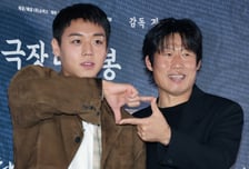 [속보] '왕과 사는 남자', 누적 관객 1000만 돌파…역대 34번째