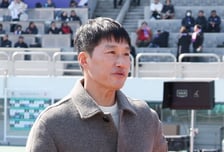 [포토] 이정효 감독 '차분하게'