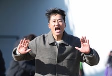 [포토] 이정효 감독 '여차하면 그라운드 진입'