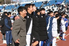 [포토] 이정효 감독 '잔치에 춤이 빠질쏘냐'