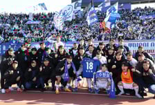 [포토] 이정효 감독 '그래 최지묵 완쾌를 빌자'