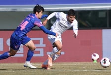 [포토] 브루노 실바 '치고 달리기'