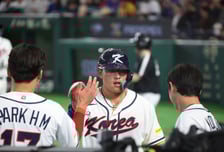 [포토] 5회말 동점주자 안현민