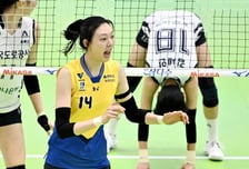 "양효진, 붙잡고 싶어도 못 붙잡는다" V리그 전설 퇴장에 사령탑이 더 아쉽다 [수원 현장]