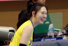 [포토] 은퇴 앞둔 양효진, 미소마저 레전드