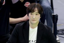 [포토] 장소연 감독 '문워크라도 할까'