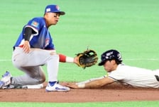 [포토]'안타 하나만 제발!' 10회말 2사후 2루도루 김혜성