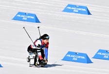 김윤지, 동계 패럴림픽서 바이애슬론 금매달…  한국 여자 최초