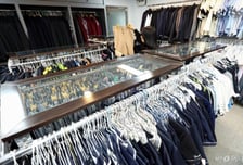 교복, 꼭 학교 통해 구매해야 할까...권익위, 2주간 국민 설문조사