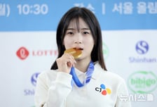 "두쫀쿠보다 K팝 그룹 코르티스" 최가온, 세계 챔피언의 반전 팬심 "쑥스러워 말도 잘 못 했다"