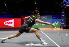 안세영, 왕즈이 '질식 수비' 맞불 작전에 당했다... '여제'의 NEW 전략 필요하다