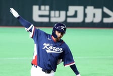 [포토]호주전 선제투런 문보경