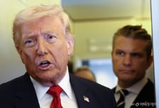 美 역사학자가 본 트럼프..."중간선거 막고자 비상사태 선포 할 수도"