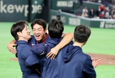 [포토]'오늘밤은 누구든 안아주고싶다' 구자욱