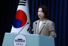 경찰, '안귀령 총기 탈취 주장' 전한길 고발 건 '각하 처분'