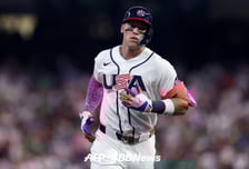 '이럴수가' 미국 3전 전승 거뒀는데→아직도 8강 확정이 아니라니... 멕시코 상대로 '2점 차' 힘겨운 승리 [WBC]