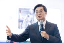 김동연 "사람 중심 '피지컬 AI'로 대한민국 AI 3대 강국 만들 것"