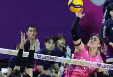 [포토] 레베카 '압도적인 높이'