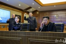 김정은, '최현호' 전략순항미사일 '또' 참관…"핵무력 다각적 운용"