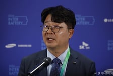 엄기천 배터리협회장 "공급망·보호무역 위기, K배터리에 기회"