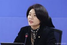 '대통령 공소취소-檢개혁 거래설'에 민주당 "근거없는 낭설" 비판