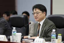 문신학 산업부 차관 "배터리 생산세액공제 도입 등 지원책 추진"