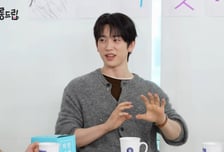 "화장실서 멱살잡이" 뒤늦게 고백한 아이돌..."신화·슈주급 싸움"