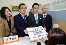 與, 윤석열정부 檢  7개 사건 국정조사 요구안 제출…12일 본회의 보고