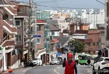 전세보증 강화했더니…"우린 월세 받겠다" 저가·비아파트 직격탄