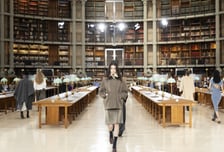 한섬 타임, 여성 파리패션위크 캘린더 올랐다…"국내 기성복 최초"