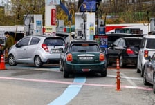 이름만 '알뜰'주유소?…850원 올려 인상폭 전국 1위→석유공사 사과