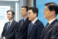 민주당 "지선 후보 캠프서 현역의원 직함 금지"…정원오 측 "전례없다"